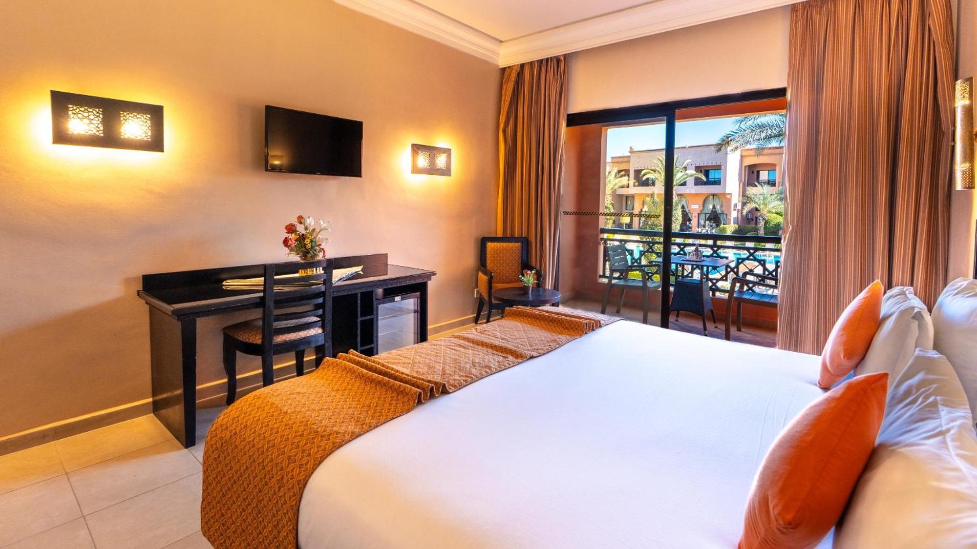 Single Room with Balcony,1765943171:JPEG